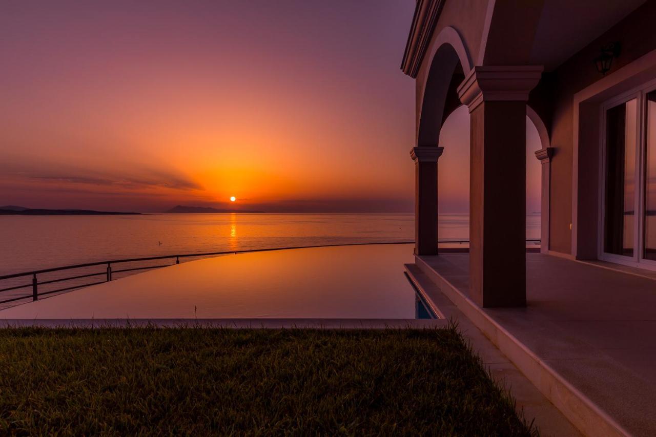 Pictures Suites Agios Stefanos Avliotes  Eksteriør bilde